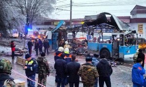 CCTV9英语新闻：俄火车站遭自杀式爆炸袭击 17人死亡