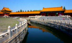 CCTV9英语新闻：故宫博物院实行周一全天闭馆