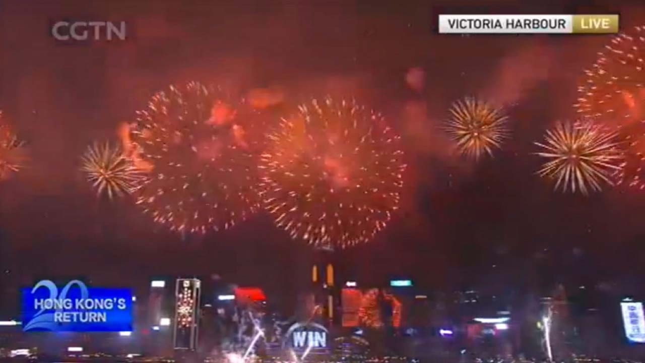 Hong Kong fireworks show united spirit, diversified cultures Hong Kong fireworks show united spirit, diversified cultures