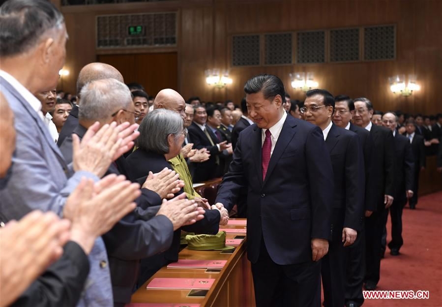 Xi: Chinese military forces committed to safeguarding peace Xi: Chinese military forces committed to safeguarding peace