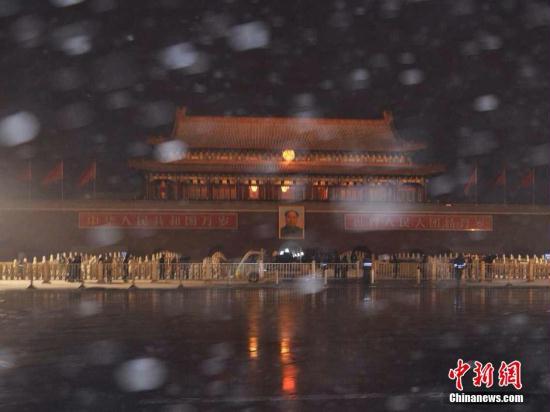 北京迎来2014新年第一场雪 北京迎来2014新年第一场雪