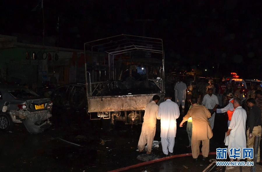 巴基斯坦奎达发生爆炸事件 至少15死30伤 巴基斯坦奎达发生爆炸事件 至少15死30伤