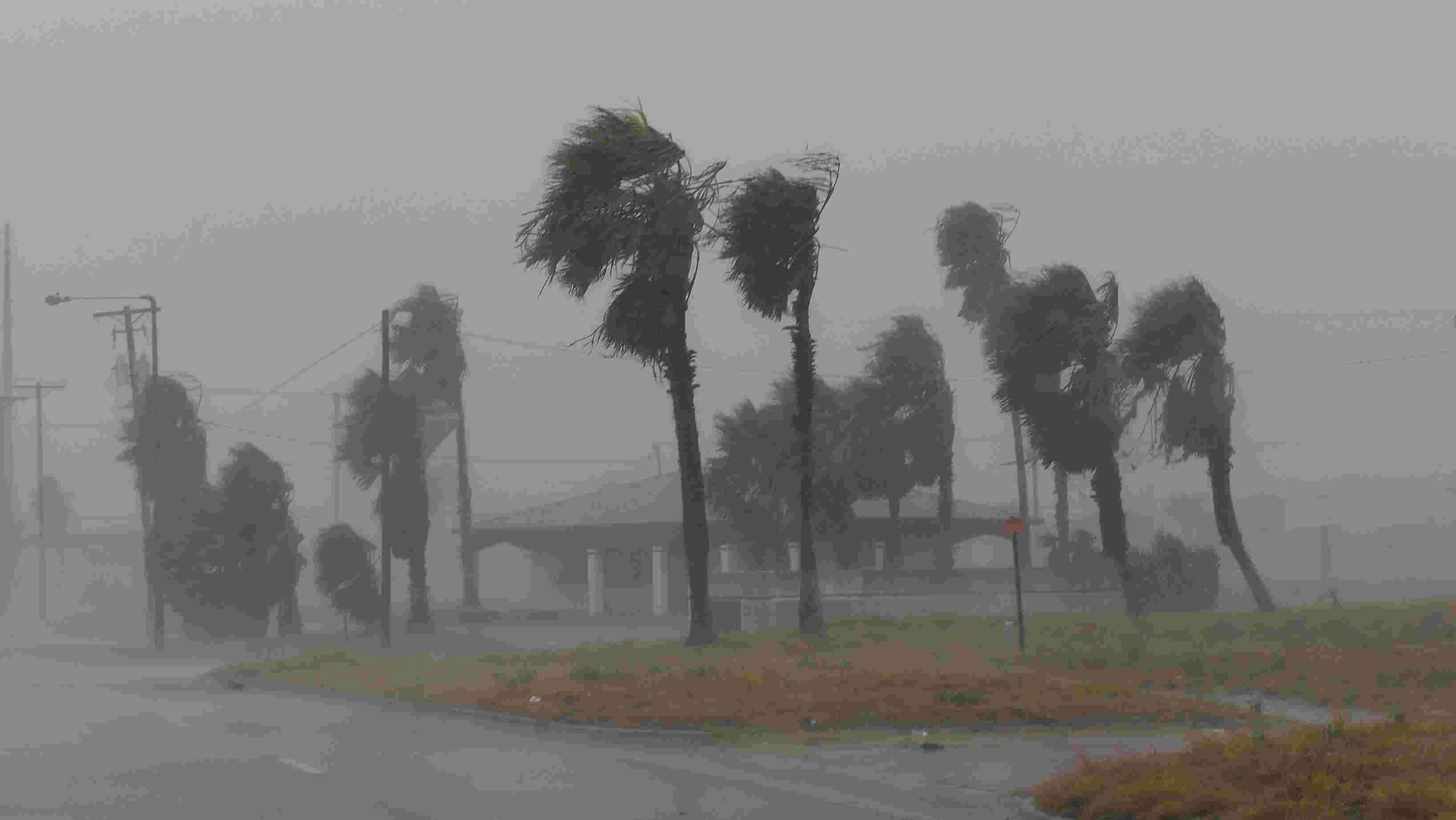Harvey飓风登陆数小时后升至四级 Harvey飓风登陆数小时后升至四级