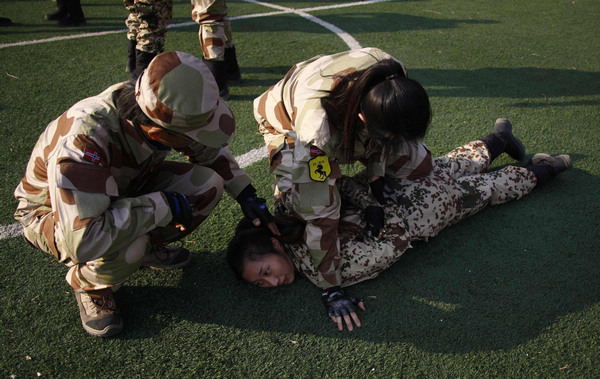 First Female Bodyguards’ Training First Female Bodyguards’ Training