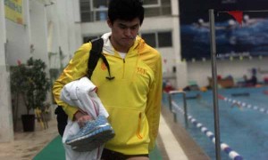 关于孙杨抵达昆明恢复训练的英文报道