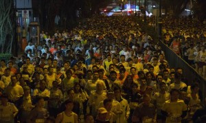75,000人参加香港马拉松比赛