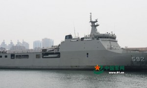 来自7个国家的外国军舰抵达青岛