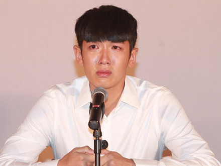 王学兵涉毒被抓:盘点那些吸毒的禁毒大使 王学兵涉毒被抓:盘点那些吸毒的禁毒大使