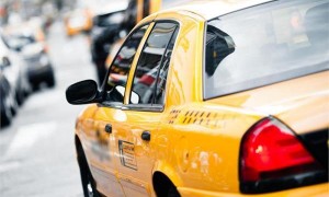 杭州拟取消出租车&ldquo;经营权使用金&rdquo;