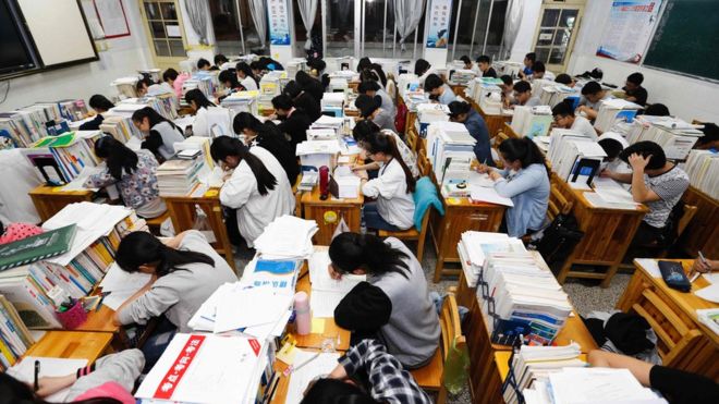 厦门明令禁止学生撕毁课本 厦门明令禁止学生撕毁课本
