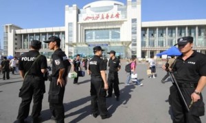 新疆警方要求出国者提供DNA样本信息