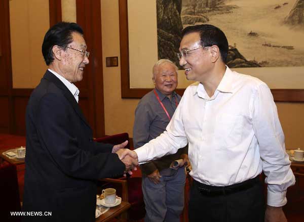 Premier: China to focus on targeted policies Premier: China to focus on targeted policies