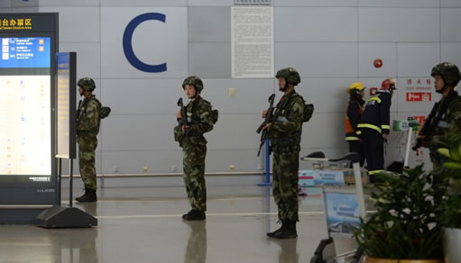 浦东机场发生爆炸,嫌疑犯试图自杀 浦东机场发生爆炸,嫌疑犯试图自杀