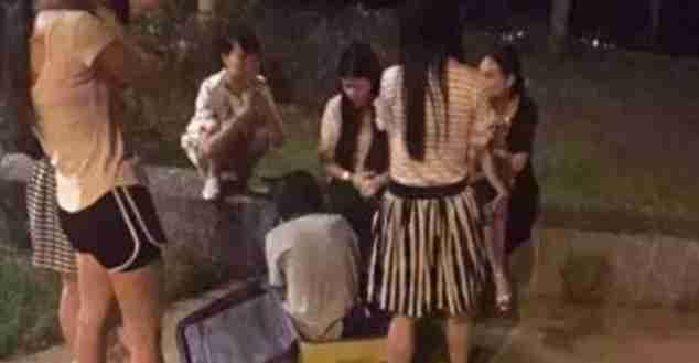 湖南女子被性侵,全裸装进行李箱欲丢弃 湖南女子被性侵,全裸装进行李箱欲丢弃