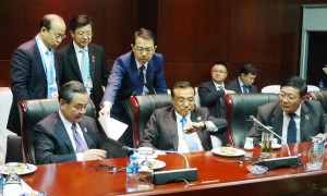 李克强总理的午餐：一个三明治和一杯咖啡
