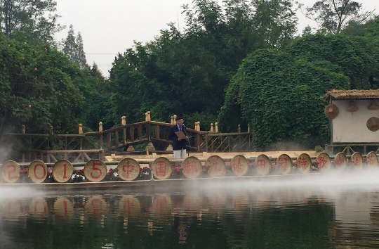 Poets are giving voice to verse in Dujiangyan Poets are giving voice to verse in Dujiangyan