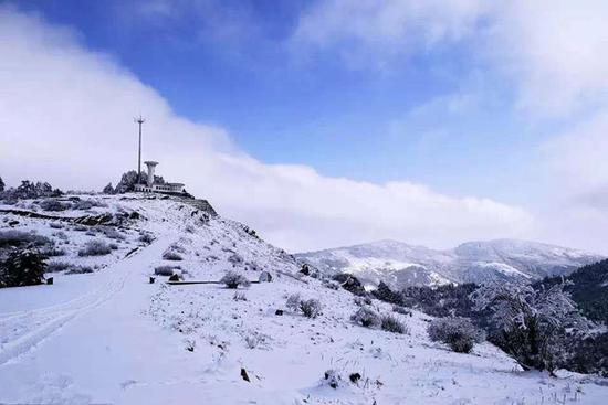 中国中东部地区迎来首场雪 中国中东部地区迎来首场雪