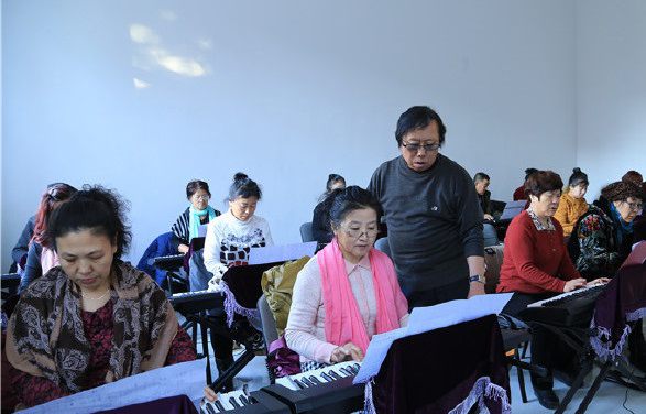 2020年超过20%的老年人要参与各类教育活动 2020年超过20%的老年人要参与各类教育活动