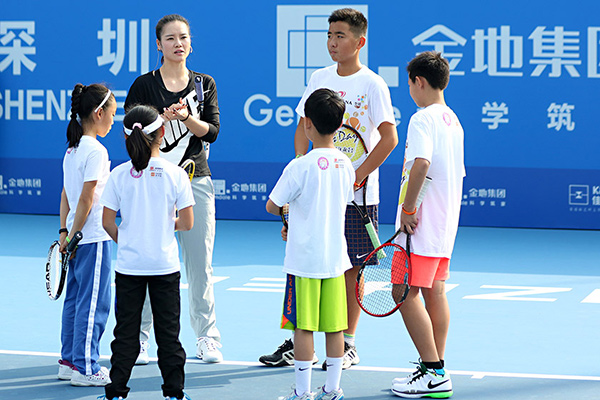 Li Na reveals family & coaching plans after retirement Li Na reveals family & coaching plans after retirement