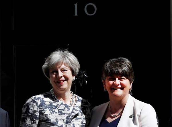 北爱尔兰与英国保守党达成一致性协议 北爱尔兰与英国保守党达成一致性协议