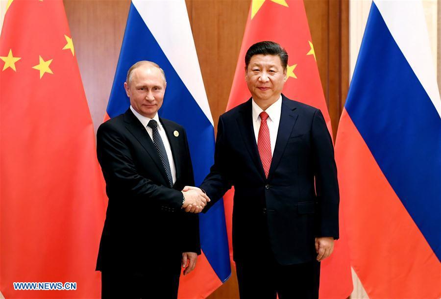 习近平与普京会晤的10个瞬间 习近平与普京会晤的10个瞬间