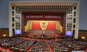2016年两会开幕英文报道