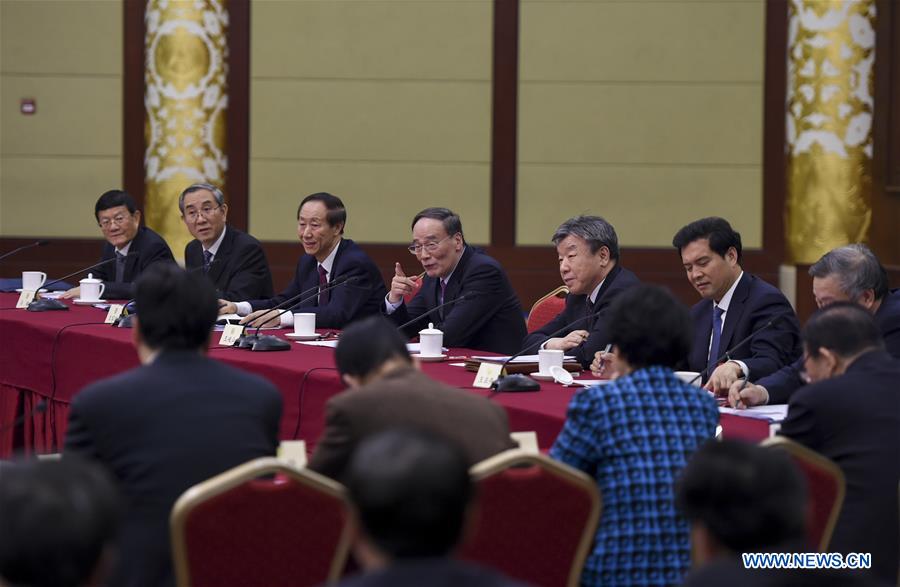 Chinese leaders join panel discussions with political adviso Chinese leaders join panel discussions with political adviso