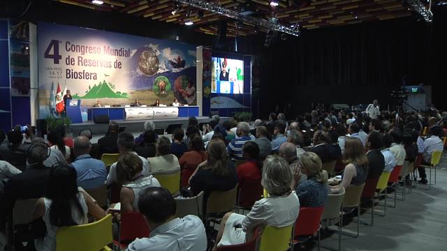 五大连池获联合国科教文组织最高保护奖 五大连池获联合国科教文组织最高保护奖