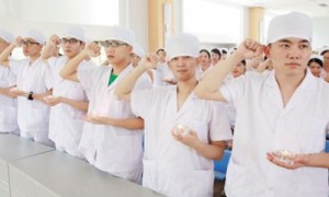 关注中国男护士