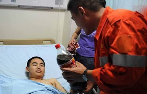 八年前的可乐男孩,八年后在可口可乐公司工作 八年前的可乐男孩,八年后在可口可乐公司工作