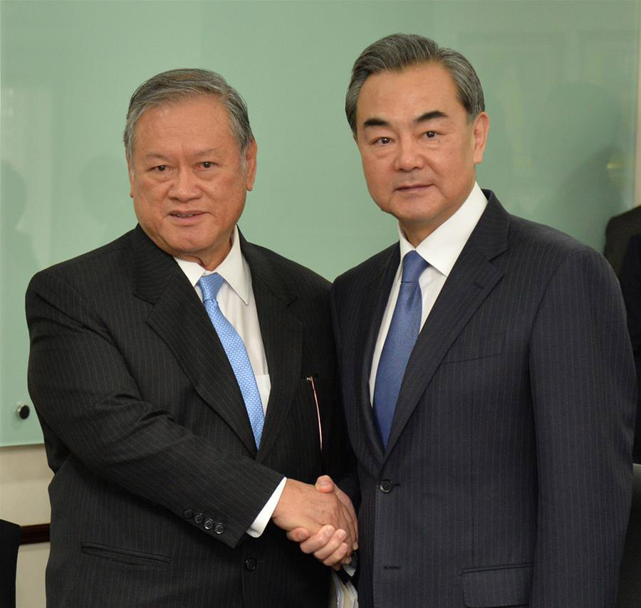 CCTV9英语新闻:外交部长王毅谈中国南海问题 CCTV9英语新闻:外交部长王毅谈中国南海问题