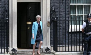 CCTV9英语新闻：英国新首相特雷莎&middot;梅