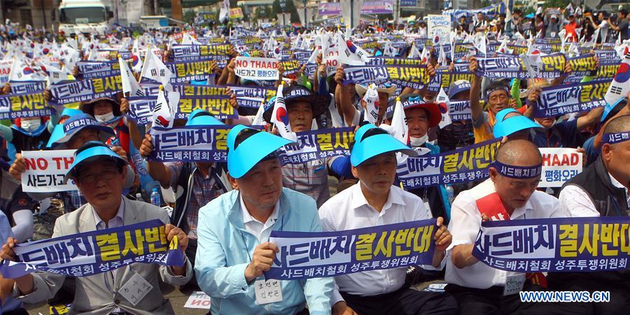 韩国民众抗议在星州部署美国反导弹系统萨德 韩国民众抗议在星州部署美国反导弹系统萨德
