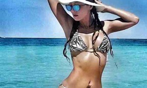 河南50岁阿姨坚持锻炼20年，身材完爆少女