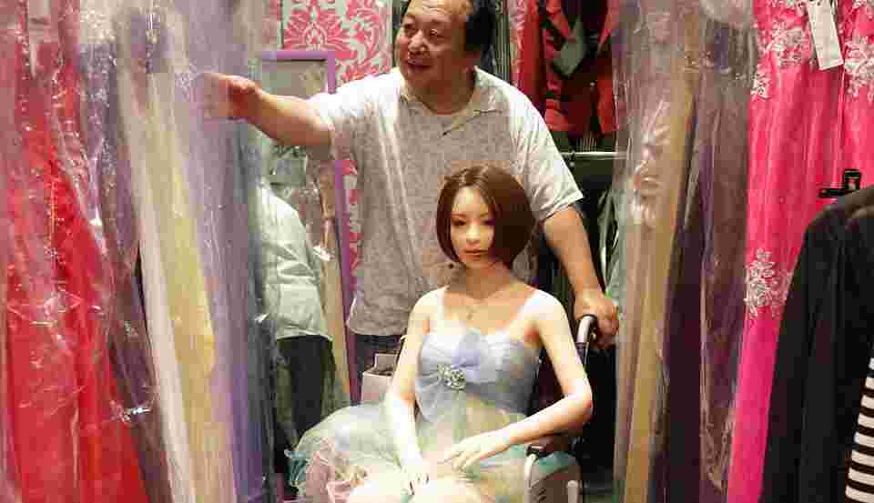 日本已婚男子与性爱娃娃找到幸福 日本已婚男子与性爱娃娃找到幸福