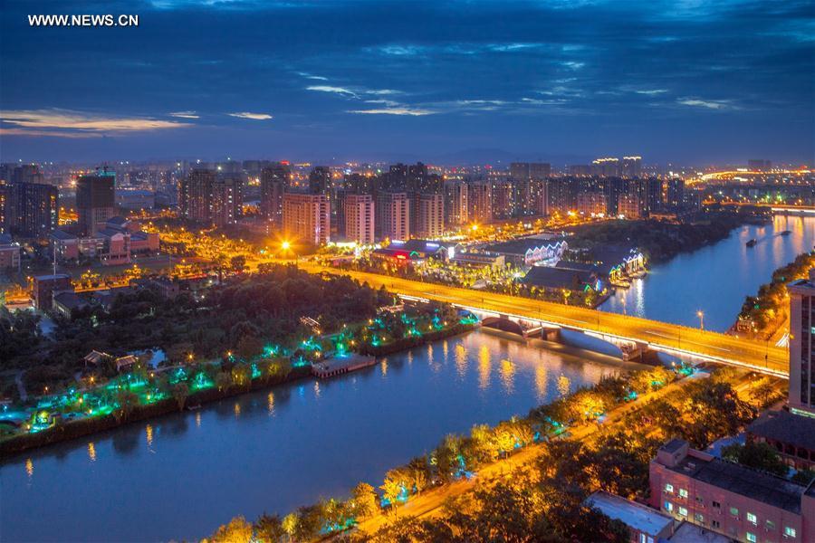 Host city of Hangzhou lights up to welcome visitors Host city of Hangzhou lights up to welcome visitors