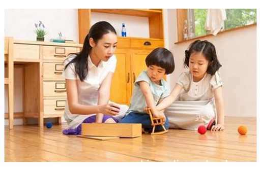 杭州小夫妻3万月薪请家教,引发网友热议 杭州小夫妻3万月薪请家教,引发网友热议