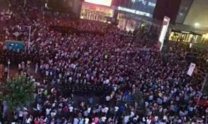 中国连云港市民抗议可能的核工程计划