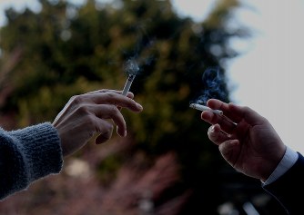 吸烟不会缓解压力 吸烟不会缓解压力
