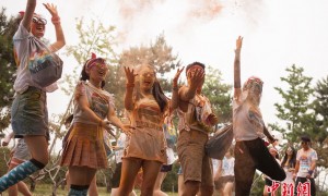5km Color Run spreads joy in Beijing