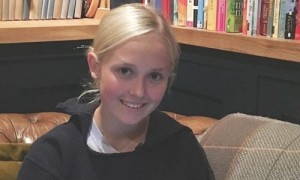英国一16岁女孩为中国小孩取名字挣了4.8万英镑