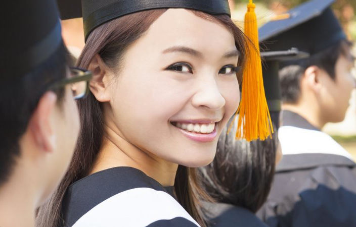 大学里最捞金的10个专业 你选对了吗? 大学里最捞金的10个专业 你选对了吗?