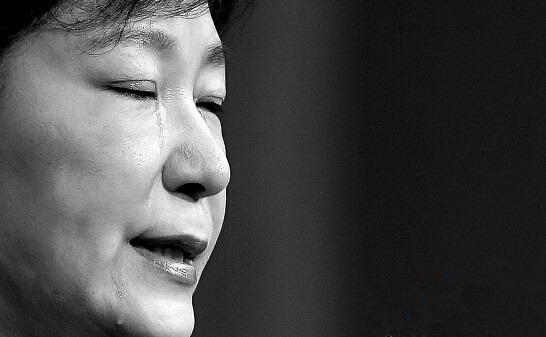 重组内阁难平民愤 朴槿惠支持率跌破10%或将被弹劾 重组内阁难平民愤 朴槿惠支持率跌破10%或将被弹劾