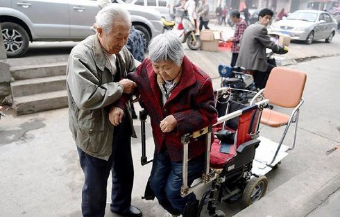 2020年我国失能老人将达到4200万,空巢老人过亿 2020年我国失能老人将达到4200万,空巢老人过亿