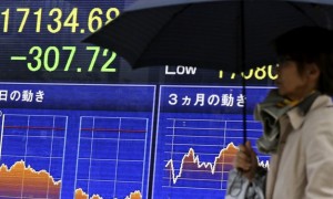 什么情况？川普支持率上升导致亚太地区股价下跌