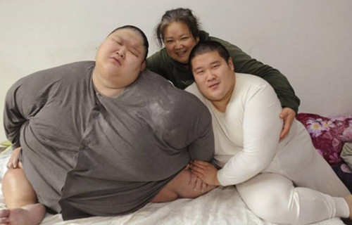 双胞胎儿子太肥胖 沈阳一单身母亲求助 双胞胎儿子太肥胖 沈阳一单身母亲求助
