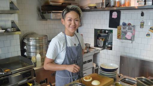 亚洲最佳女主厨:自创中式汉堡包 亚洲最佳女主厨:自创中式汉堡包