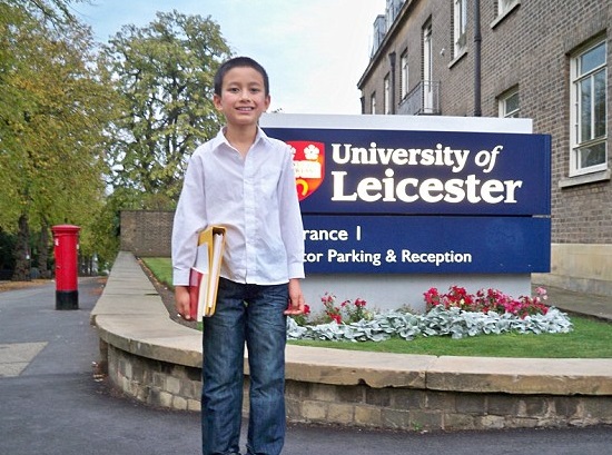 这才是真学霸!英国14岁少年成最年轻大学老师,被称人类计算机! 这才是真学霸!英国14岁少年成最年轻大学老师,被称人类计算机!