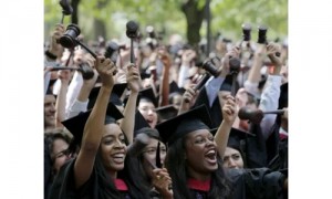 黑色盛典--哈佛大学准备专为黑人学生举行一次特殊的毕业典礼