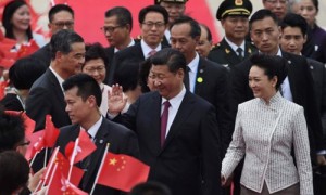 9年后再抵港！习近平：香港一直牵动着我的心！